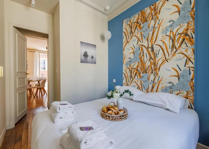 Charming - 3bdr 6p - St Germain Des Pres Apartment *